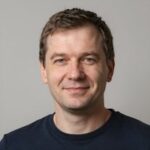 Сергей Волков — специалист компании Техника Псков по прокату спецтехники для сельского хозяйства